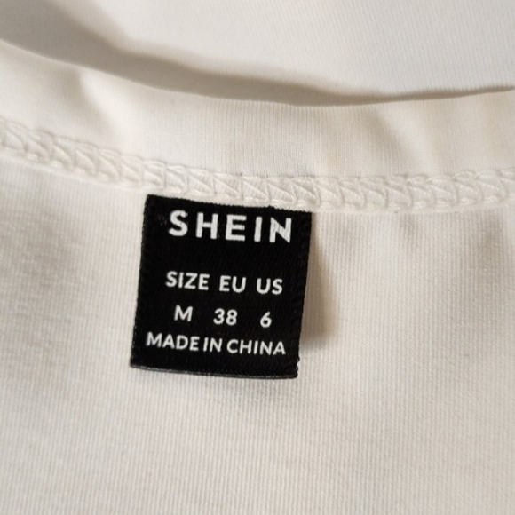 Women's Shein Crop Short Sleeve Top Size M - Picture 4 of 4